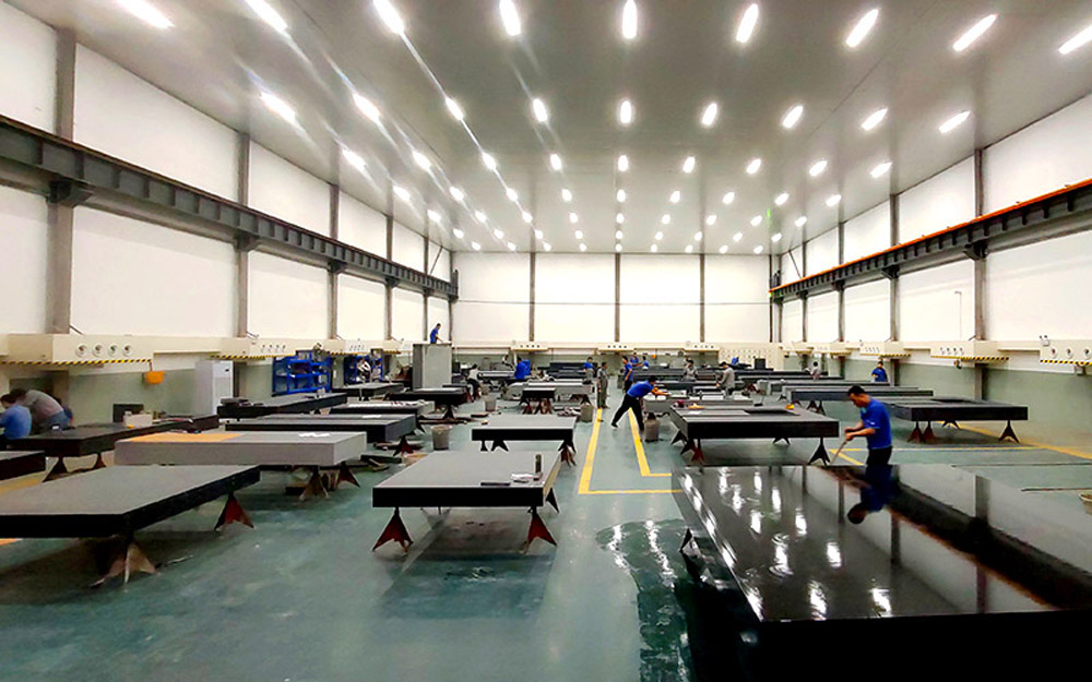 granite workshop6.jpg